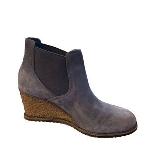 Trask Gray Purple Suede Chelsea Wedge Ankle Wedge Bootie Boots Size 8M